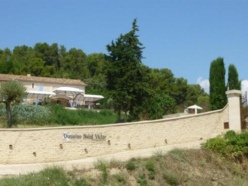Domaine Saint Victor Hotell La Tour-dʼAigues Eksteriør bilde