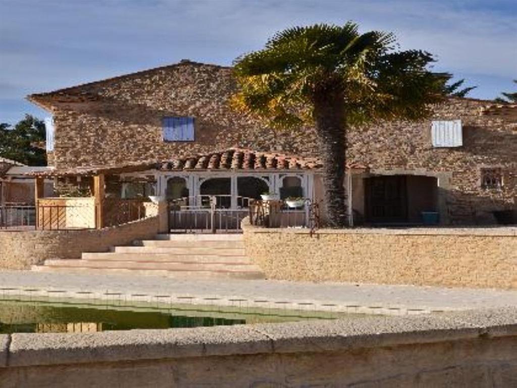 Domaine Saint Victor Hotell La Tour-dʼAigues Eksteriør bilde