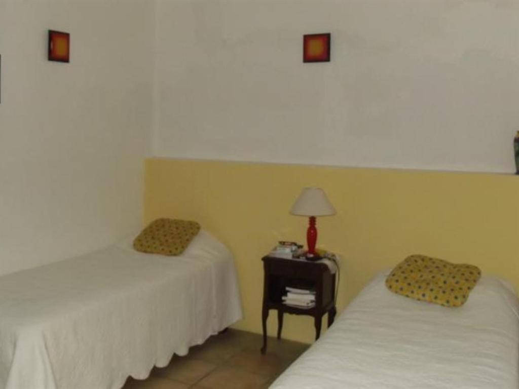 Domaine Saint Victor Hotell La Tour-dʼAigues Eksteriør bilde